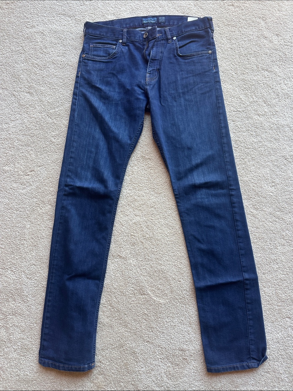 Patagonia Men's Slim Straight Jeans in Deep Blue Denim 32x34